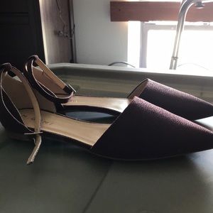 M. Gemi point toe flat